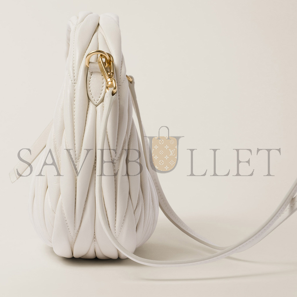 M1v M1v wander matelassÉ nappa leather hobo mini-bag 5bp078 (17.5*14*5.5cm)